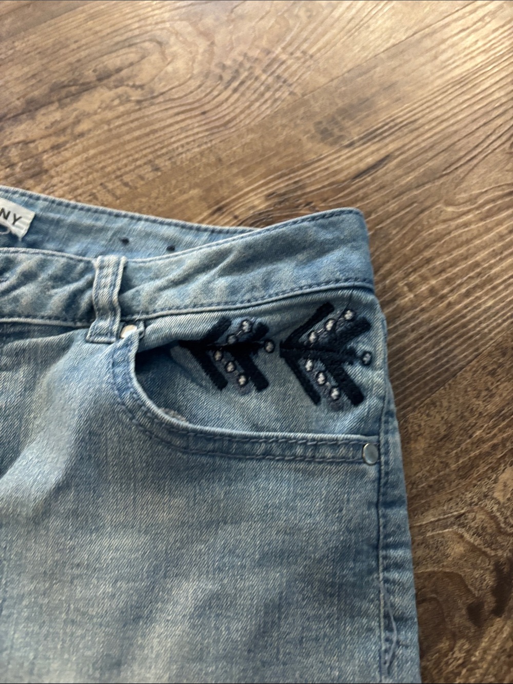 Artisan Light Blue Embroidered Denim Shorts - Picture 3 of 5
